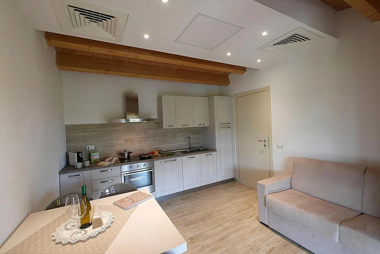 Agriturismo Il Pelago كاستاجنيتو كاردوتشي 0*,  إيطاليا