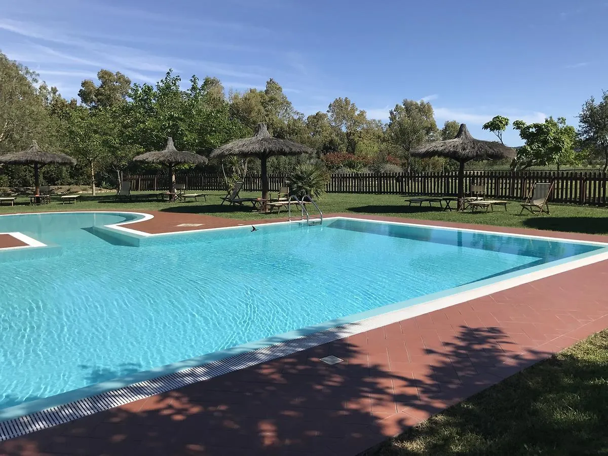 Agriturismo Il Pelago كاستاجنيتو كاردوتشي 0*,